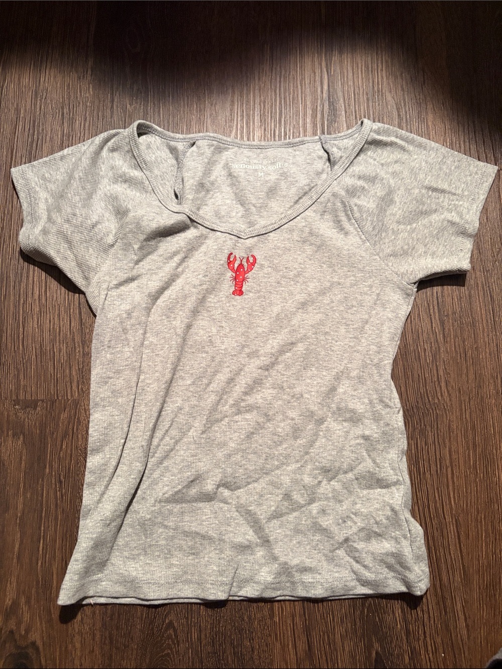 Aeropostale Gray Short-Sleeve Tee with Red Lobster Detail